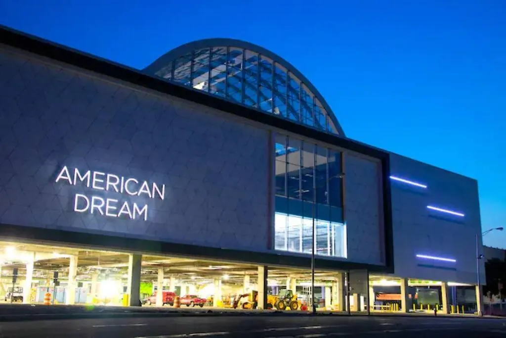 American Dream 10 Mins Away! Airport 20Mins Away Hasbrouck Heights Apartment